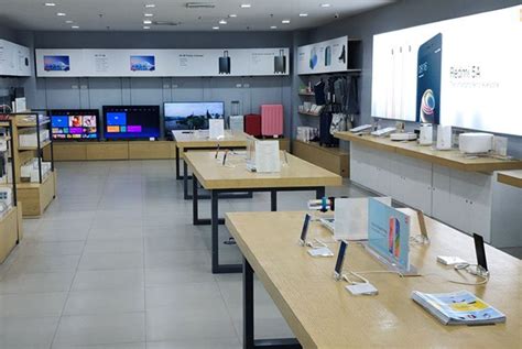 Xiaomi PH opens Mi Store in Robinsons Galleria, along with 11 new Mi.